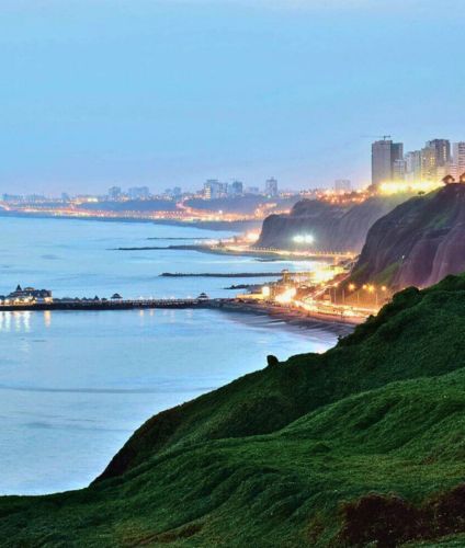 Costa Verde of Lima .