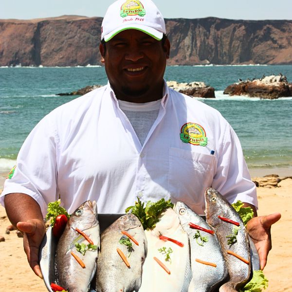 Time for lunch at the Paracas Peninsula.