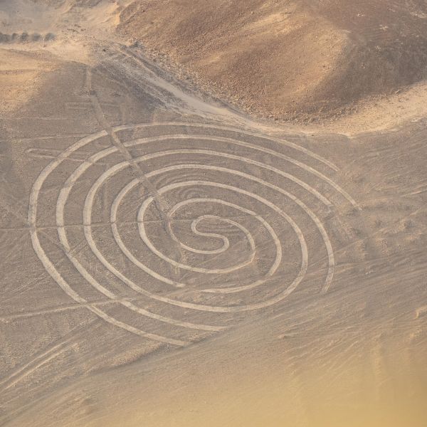 Best aerial views of the Nazca and Palpa Lines from a plane.