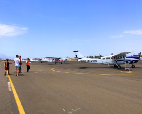 Cessna aircraft in Nazca