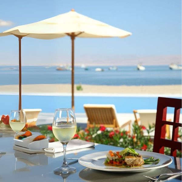 Beachfront lunch in Paracas during the Nazca Lines Full Day Trip